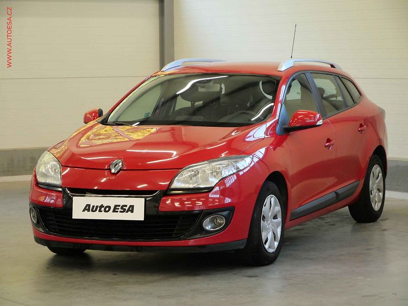 Renault Mégane (2012) 1.5 dCi, ČR, autoAC - fotka 3 z 23