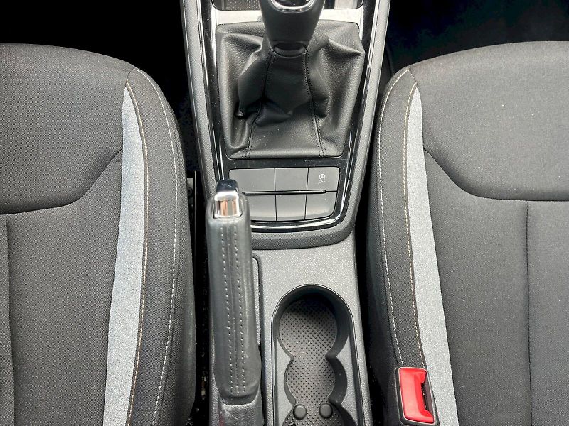 Škoda Scala (2025) SELEC TSI 85/1.0 M6F - fotka 19 z 28