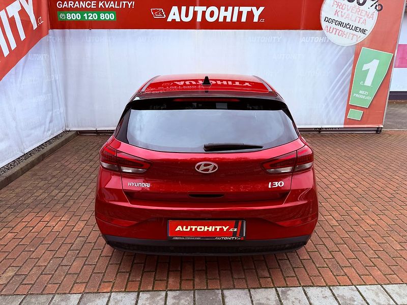 Hyundai i30 1.5 DPi CVVT Comfort, ČR - fotka 8 z 29