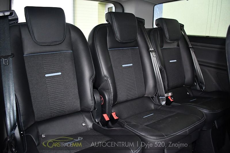 Ford Tourneo Custom 2.0EcoBlue 8MÍST ACTIVE ZÁRUKA - fotka 20 z 50