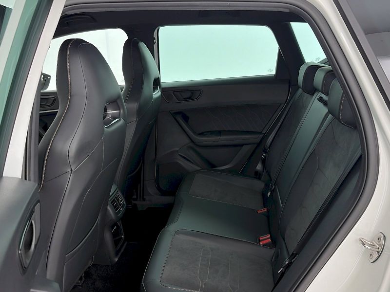 Cupra Ateca (2023) 2.0 TSI 221kW 4x4 DSG - fotka 8 z 32