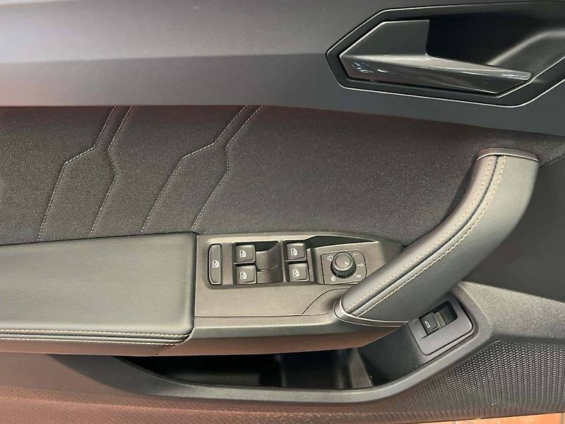 Cupra Formentor (2025) 1.5 eTSI DSG - fotka 11 z 20