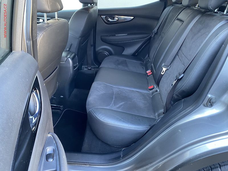 Nissan Qashqai (2016) 1.2 DiG-T, N-Vision, panor - fotka 10 z 18