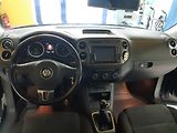 Volkswagen Tiguan 2.0 TDI 4x4 DIGIKLIMA TAŽNÉ - náhled 9