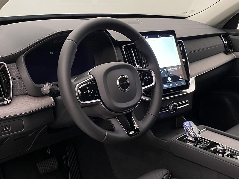 Volvo XC90 (2026) B5 AWD AUT BRIGHT PLUS 7míst - fotka 4 z 70