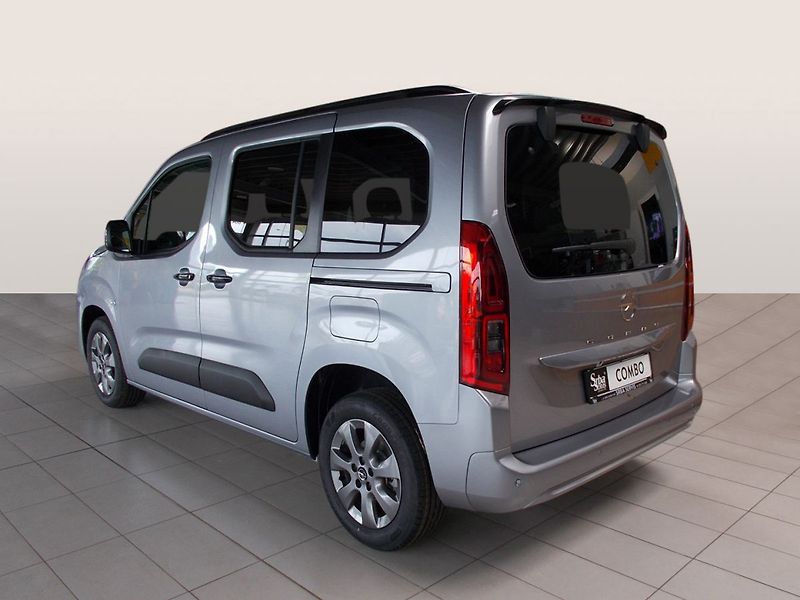 Opel Combo (2026) Edition Plus L1H1 1.2 TURBO (8 - fotka 3 z 11