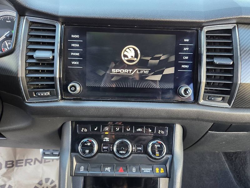 Škoda Kodiaq (2018) 2.0 TDI DSG 4x4 Sportline 7mís - fotka 20 z 50