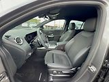 Mercedes-Benz GLA 200d 4MATIC Edition 140 Years - náhled 15