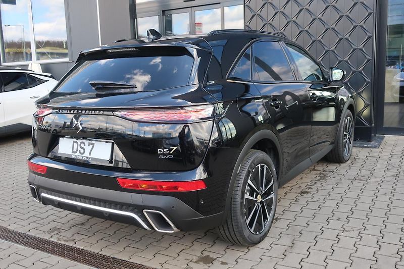 DS Automobiles DS7 (2025) EDITION FRANCE 1.5 BlueHDi 1 - fotka 3 z 13