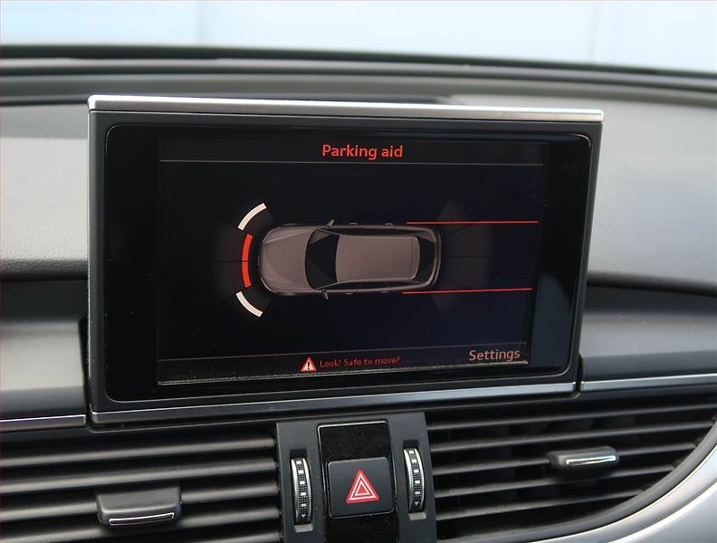 Audi A6 (2015) 2.0 TDI, Automat, Navi, Xenony - fotka 23 z 24