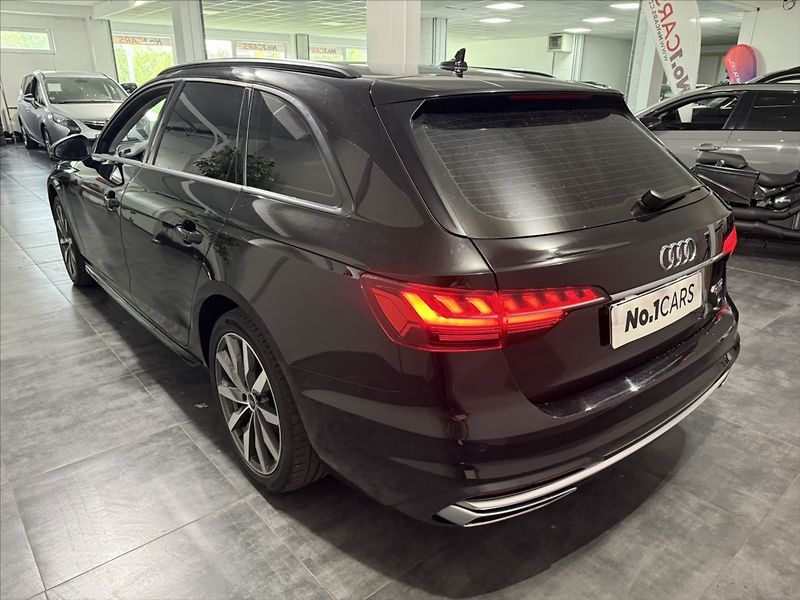 Audi A4 2,0   TDI QUATTRO MATRIX TZ - fotka 4 z 42
