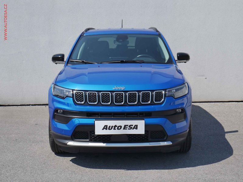 Jeep Compass (2021) 1.3, 1.maj,ČR, Limited, AT - fotka 2 z 15