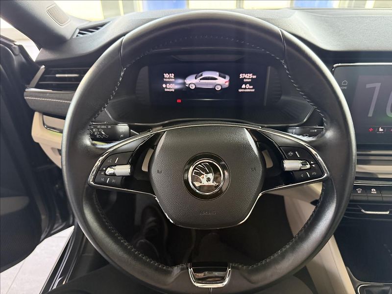 Škoda Octavia 1,5   110kW,STYLE,ČR,SERVISKA - fotka 13 z 28