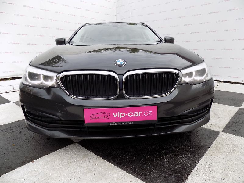 BMW Řada 5 (2019) 530d/Sport-Line/Full-Led/ - fotka 5 z 35