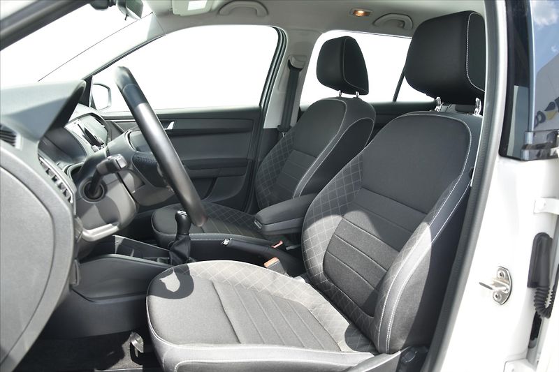 Škoda Fabia 1.0 TSI 1.MAJITEL DPH ČR - fotka 10 z 23