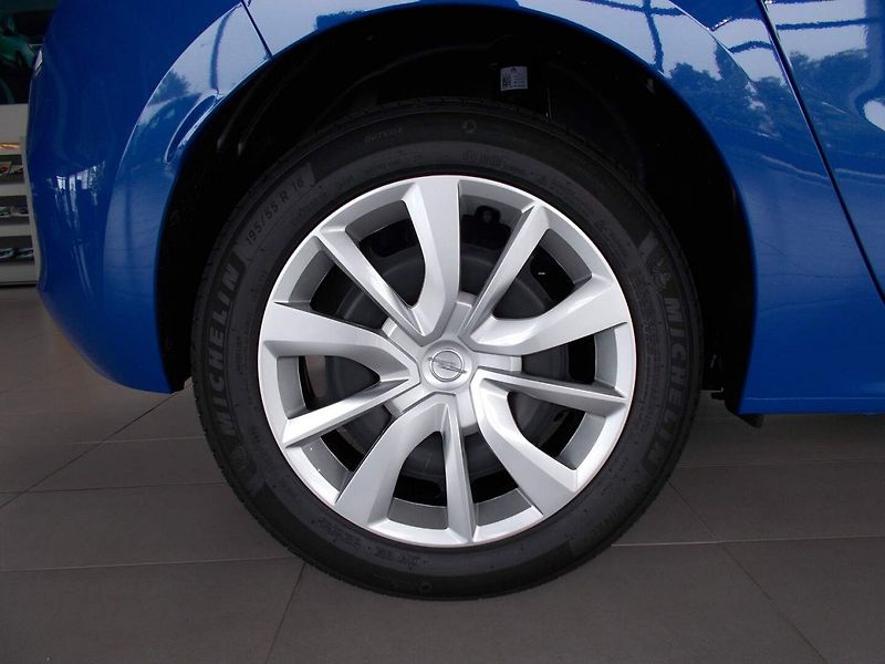 Opel Corsa (2026) Edition 1.2 TURBO (74kW/100k) - fotka 27 z 27
