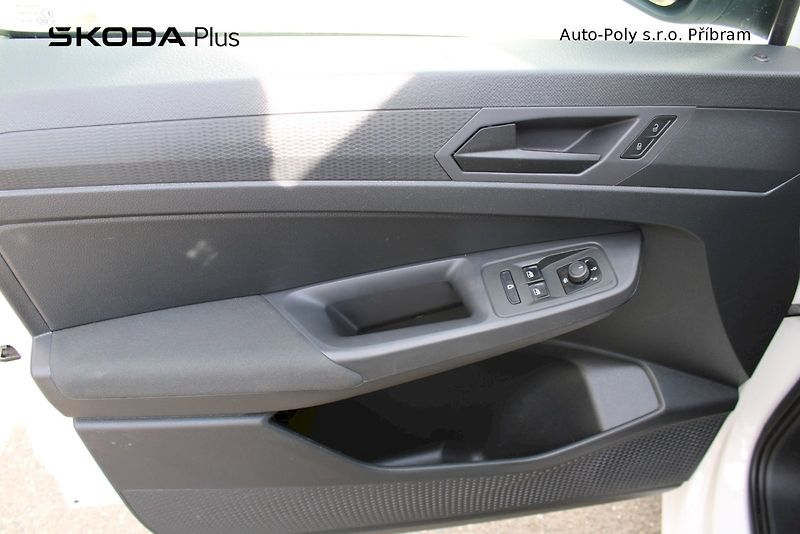 Volkswagen Caddy (2024) Life 2.0TDI / 75kW 6°MP - fotka 8 z 21