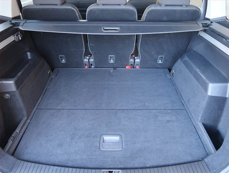 Volkswagen Touran (2020) Comfortline 2.0 TDI, Navi - fotka 13 z 20