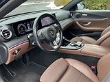 Mercedes-Benz Třídy E 220 d AVANTGARDE 4MATIC - náhled 10