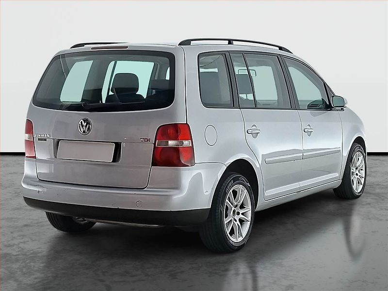 Volkswagen Touran (2004) Comfortline 2.0 TDI, 7 míst - fotka 5 z 14