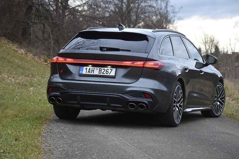 Audi S5 patří k autům, která se povedla.