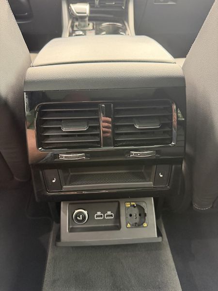 Volkswagen Touareg (2019) - fotka 13 z 33