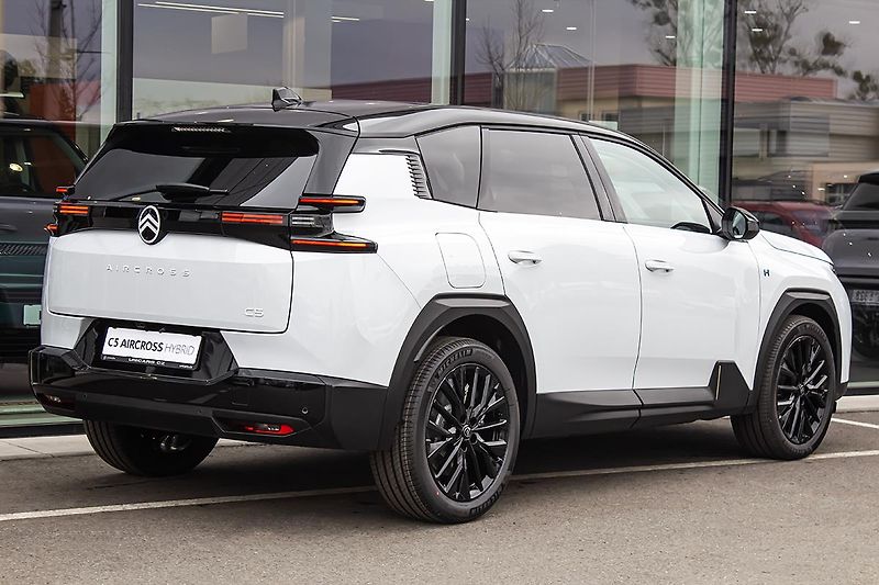 Citroën C5 Aircross 1,6 MAX Plug-in +MASÁŽ.SEDADLA - fotka 5 z 8