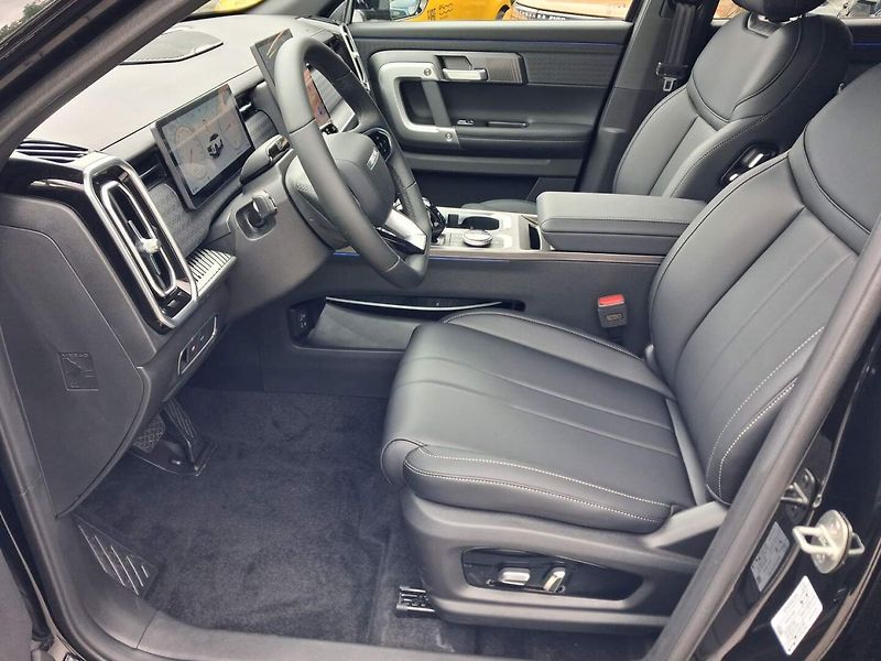 Jaecoo 7 (2026) Luxury 1.6 tGDI - fotka 8 z 25