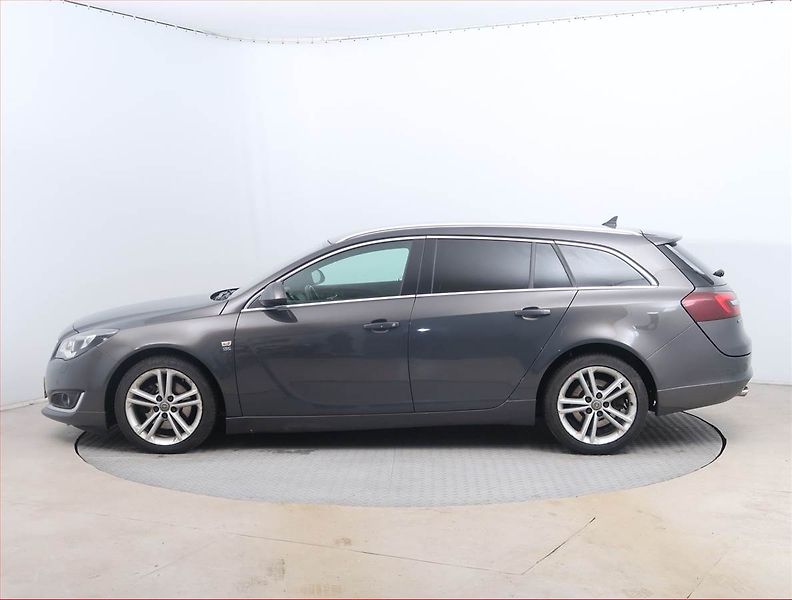 Opel Insignia (2014) OPC Line 2.0 CDTI, Navi - fotka 3 z 15