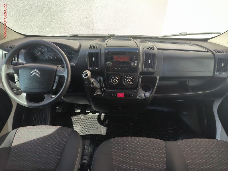 Citroën Jumper (2018) 2.0HDi L3H2 6míst, ČR, AC - fotka 8 z 17