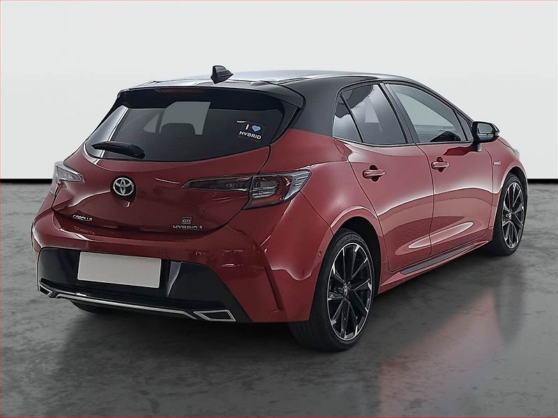Toyota Corolla (2021) GR Sport 1.8 Hybrid - fotka 5 z 19