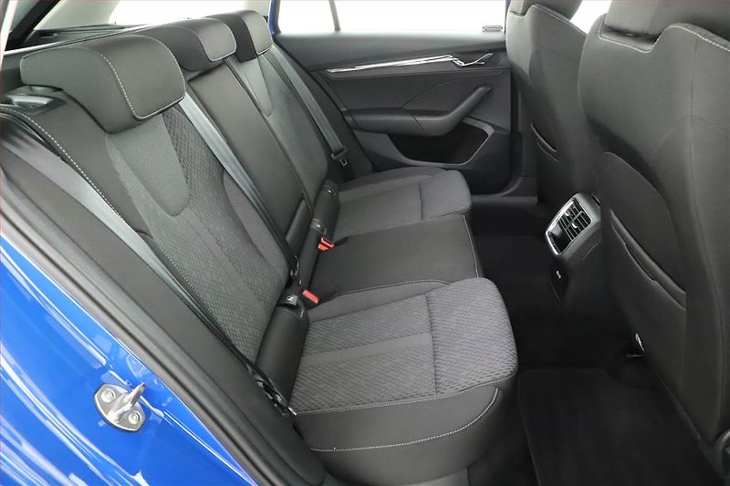 Škoda Octavia (2022) Style 2.0 TDI, Automat, ČR - fotka 7 z 18