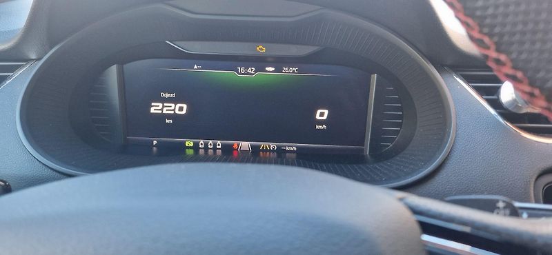 Škoda Octavia (2018) 2.0 TSI DSG RS - fotka 25 z 47
