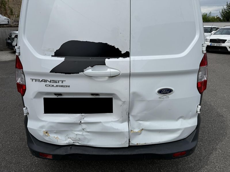 Ford Transit Courier Trend 1.5 TDCi 55kW - fotka 8 z 21
