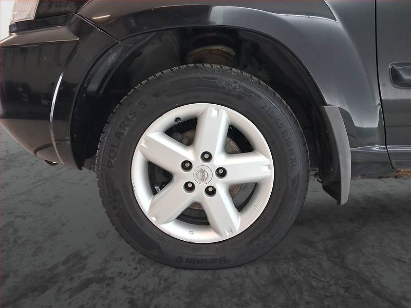 Nissan X-Trail (2005) 2.2 dCi, 4X4, po STK - fotka 15 z 17