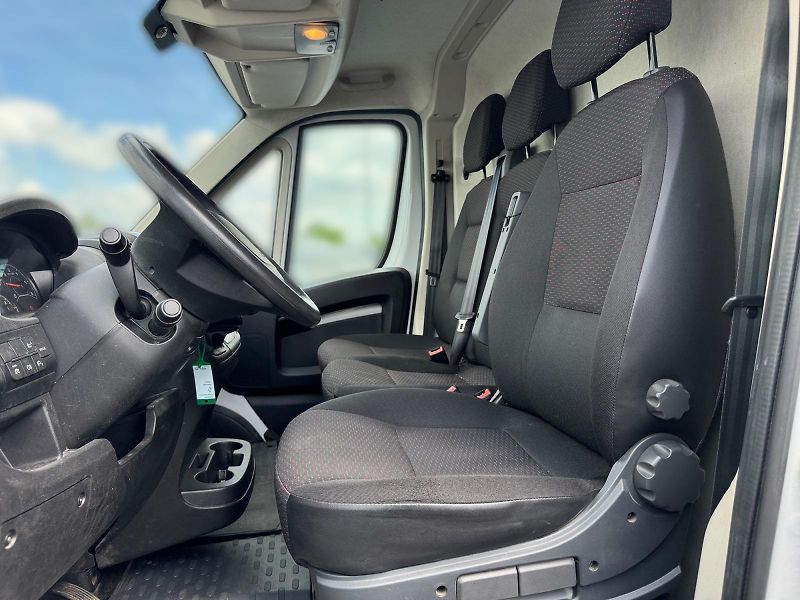 Peugeot Boxer (2023) L4H2 2.2BHDI 103kW CZ DPH - fotka 7 z 11