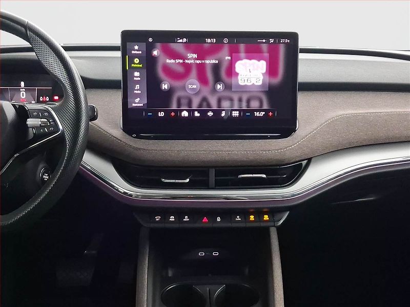 Škoda Enyaq (2021) Sportline 60 (62 kWh), SoH 92% - fotka 12 z 21