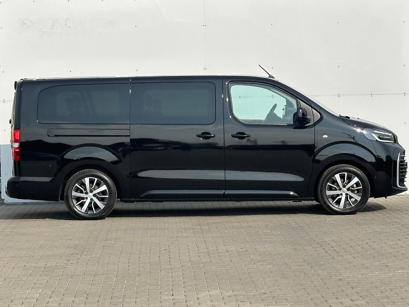 Toyota ProAce Verso 2.0 D-4D L2 VIP Webasto AT - fotka 8 z 28