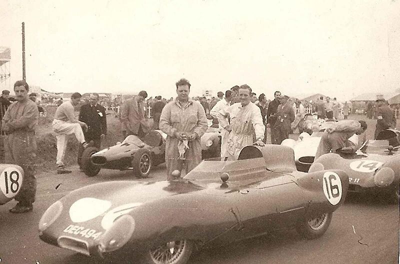 Legendární pilot F1, majitel Trojkoruny motorsportu, britský jezdec Graham Hill, zahynul při letecké havárii před padesáti lety.