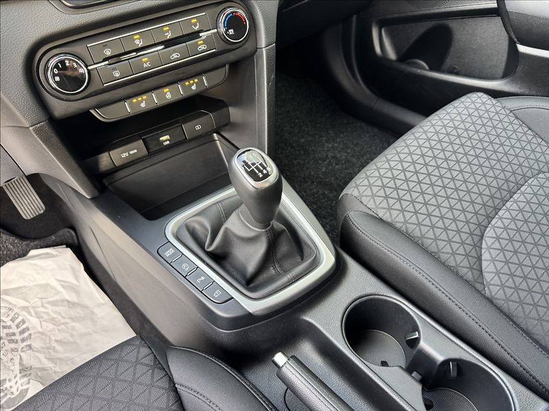 Kia Ceed 1,6 CRDi SW FRESH DPH 1.maj ČR - fotka 35 z 50