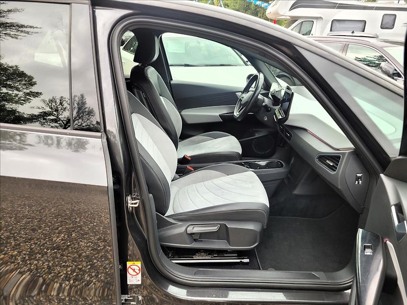 Volkswagen ID.3 SOH 92%,150kw,tepelko,tažné - fotka 11 z 48