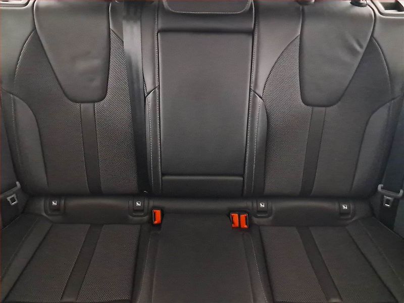 Škoda Octavia (2024) 2.0 TDI - fotka 10 z 21