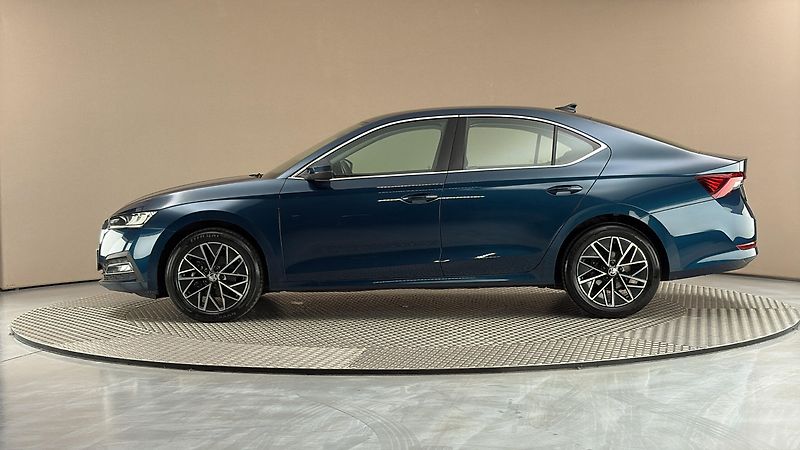 Škoda Octavia 2.0 TDI DSG Style - fotka 4 z 25