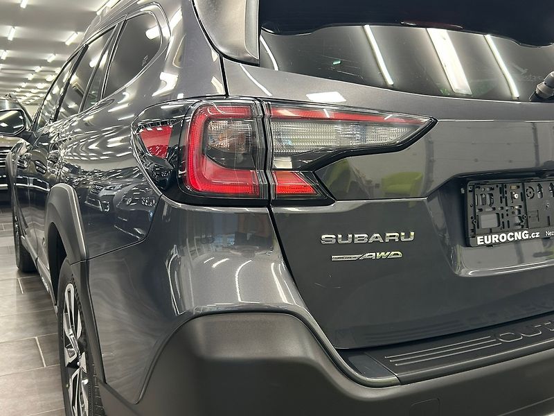 Subaru Outback (2023) 2.5 TOURING 2023 | Záruka - fotka 14 z 61