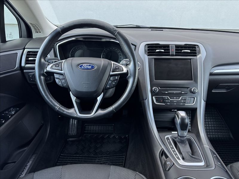 Ford Mondeo 2,0 TDCi TITANIUM tažné ČR - fotka 26 z 50