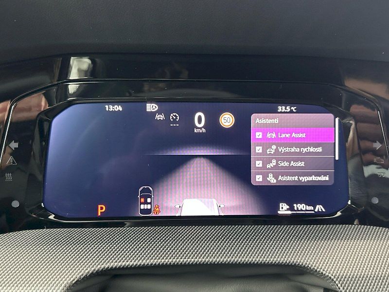 Volkswagen Golf (2025) R 2.0 TSI 245kW 4Motion DSG - fotka 10 z 36
