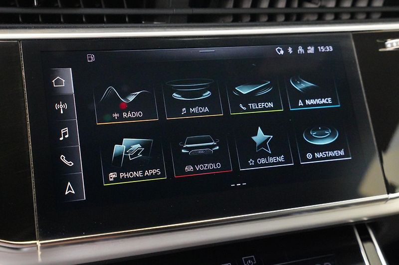 Audi Q8 - fotka 19 z 30
