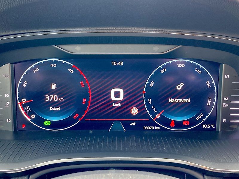 Škoda Octavia (2021) Combi 2.0 TDI DSG RS - fotka 11 z 39