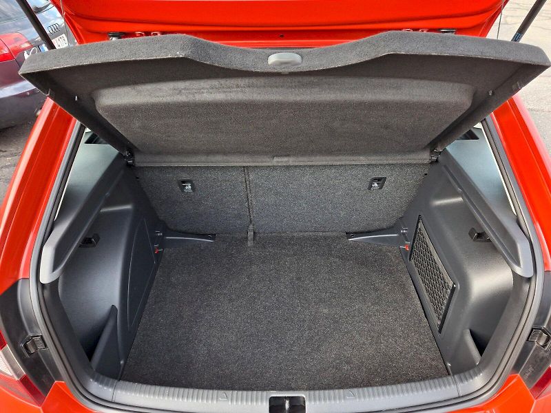 Škoda Rapid (2018) Spaceback Ambition Plus 1,0TSi - fotka 8 z 27