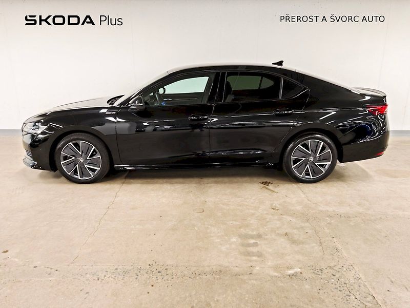 Škoda Superb (2025) 2.0 TDI 142 kW DSG 4x4 Sportli - fotka 3 z 35